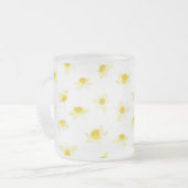 黄色の水仙 春 現代的。 フロストグラスマグカップ (正面左)