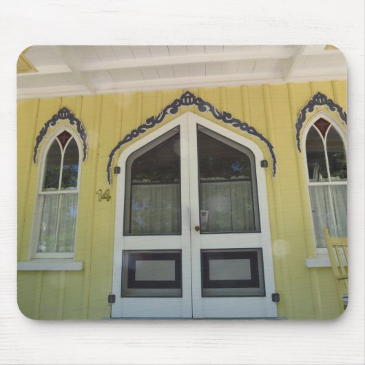 黄色の炎ジンジャーブレッド – Martha's Vinyard マウスパッド (正面)