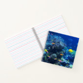 黄色の熱帯魚の水中写真 ノートブック (内部)