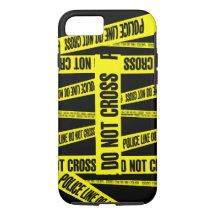 黄色の犯罪シーンを横断しないテープの危険領域