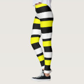 黄色の白と黒の水平ストライプのレギンス レギンス (左)