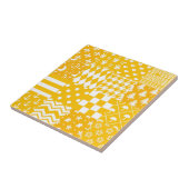 黄色の白の混合パターンパッチワークデザイン タイル (側面)