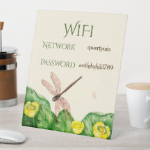 黄色の睡蓮の水色