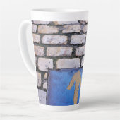 黄色の矢印 カフェラテマグ (左アングル)