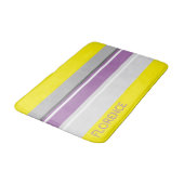 黄色の紫のグレーストライプの – パーソナライズされた バスマット (アングル)