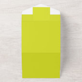 黄色の背景でウェブサイトのデザインを強化する オールインワン招待状 (外側)