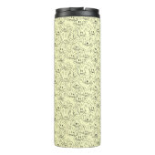 黄色の背景にウサギの群れ - シームレスパターン。 タンブラー (裏面)