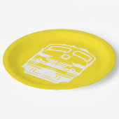 黄色の背景に白い列車のエンジンプロファイル ペーパープレート (アングル)