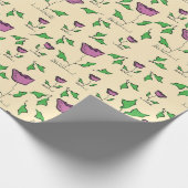 黄色の背景に紫のチューリップ ラッピングペーパー (角)