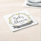 黄色の花と灰色の葉リース赤ちゃんシャワー スクエアペーパーコースター (アングル)