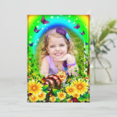 黄色の花と蝶とカタツムリの写真の誕生日 招待状 (スタンド正面)