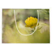 黄色の花の自然写真 ラージペーパーバッグ (正面)