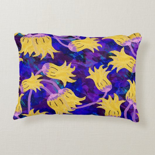黄色の花水彩継ぎ目のない模様 アクセントクッション (裏面)