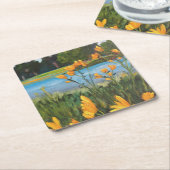 黄色の花青い水緑の木風景 スクエアペーパーコースター (アングル)