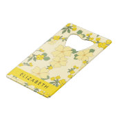 黄色の花、花のパターン、あなたの名前 クレジットカード栓抜き (正面アングル)