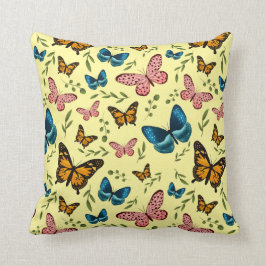 黄色の蝶形ガーリー模様 クッション
