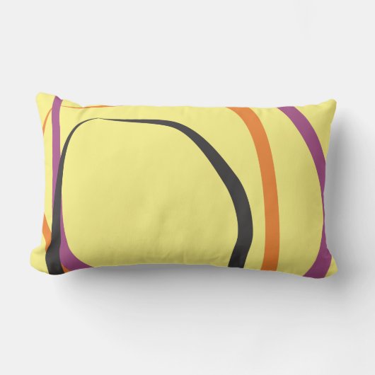 黄色の装飾用クッション（紫とタンジェリンアクセント付） ランバークッション (正面)