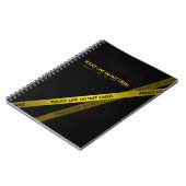 黄色の警察線の黒 ノートブック (左側)