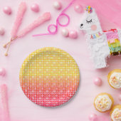 黄色の赤のグラデーションの格子模様 ペーパープレート (パーティー)