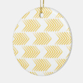 黄色の部族矢印パターン セラミックオーナメント (左)