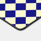 黄色の青い市松模様にひし形 デスクマット (コーナー)