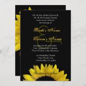 黄色の黒いひまわり結婚のプレミアムメタリック 招待状 (正面/裏面)