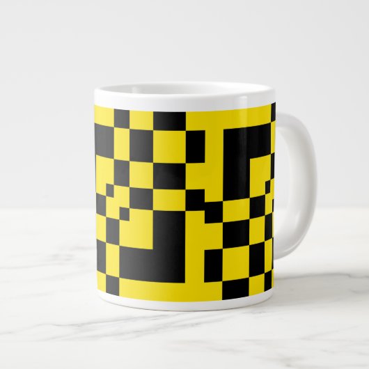 黄色の黒いチェスのテーブル ジャンボコーヒーマグカップ (正面右)