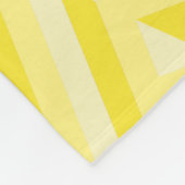 黄色の3トーンダイヤモンドパターン フリースブランケット (角)