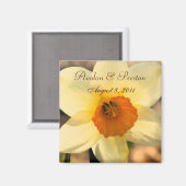 黄色のDaffodilフローラ日付磁石を保存 マグネット (正面/裏面)