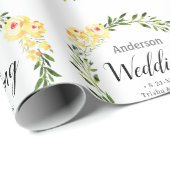 黄色のW/C花の名前と白の日付結婚 ラッピングペーパー (ロールコーナー)