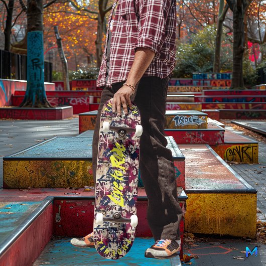 黄色はっきりしたの「ライブto ride」モットー付きグラフィティ スケートボード