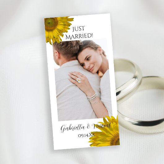 黄色ひまわりたった今結婚しました発表 案内状