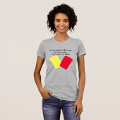 黄色または赤のカードのサッカーユーモア Tシャツ (正面フル)