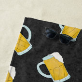 黄色アートモダン黒ウォーター色のビアスタイン ビーチタオル (インサイチュ)