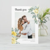 黄色エレガントのバラのフローラの結婚緑の写真 サンキューカード (スタンド正面)