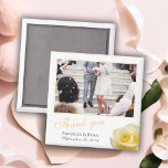 黄色エレガントバラフローラ写真ありがとうござ結婚う マグネット<br><div class="desc">写真結婚と新婦の名結婚前と日付が付いた好意のマグネ結婚ット。写真やその他の結婚詳細でパーソナライズ。文字はスクリプト内にあり、背景は白である。美しい黄色のバラを持つフローラ好みの磁石。あなたエレガントのスタイリッシュは感謝してい、あなたのゲストのための素晴らしギフトとして。黄色のバラのミッドナイトブルーのコレクションで結婚一致するアイテムを検索。</div>