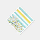 黄色ガーリーのストライプデイジーと名前のアクア スタンダードカクテルナプキン (角)