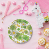 黄色コイ魚と白い睡蓮の池 ペーパープレート (パーティー)