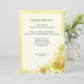 黄色バラが付いている記念日の夕食の招待 招待状 (スタンド正面)