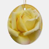 黄色バラのオーナメントのパーソナライズなばら色の装飾 セラミックオーナメント (左)