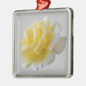 黄色バラ花びら メタルオーナメント (左)