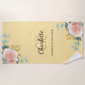 黄色バラ金ゴールド花模様モノグラムイニシャル ビーチタオル (正面)