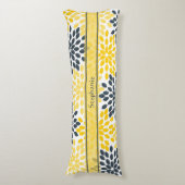 黄色パーソナライズされた灰色の炭モダンフローラ ボディピロー (正面縦)
