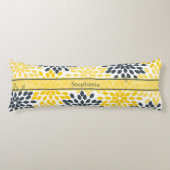 黄色パーソナライズされた灰色の炭モダンフローラ ボディピロー (正面)