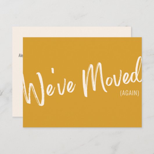 黄色モダンのシックなスクリプト引っ越しましたの発表 ポストカード (正面/裏面)