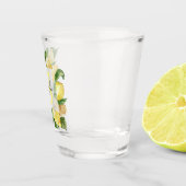 黄色モダンのレモンの枠と名葉付きの ショットグラス (右)
