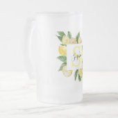 黄色モダンのレモンの枠と名葉付きの フロストグラスビールジョッキ (正面左)