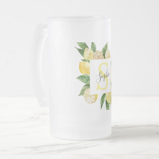 黄色モダンのレモンの枠と名葉付きの フロストグラスビールジョッキ (正面左)