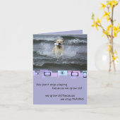 黄色ラブラドール取得誕生日グリーティングカード カード (黄色い花)