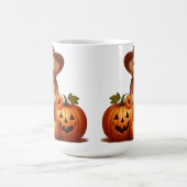 黄色ラブラドール子犬かぼちゃで帽子をかぶった帽子 コーヒーマグカップ (中央)